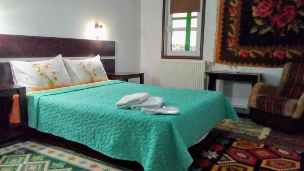 Casa Lia Hotel Valea Putnei Bagian luar foto